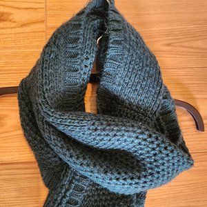 Infinity scarf